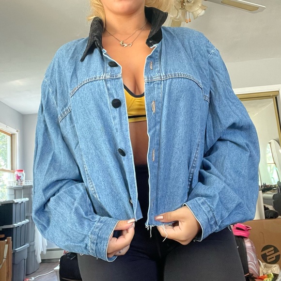 DELTA BURKE Size 2X Denim Distressed Jacket - Picture 2 of 6